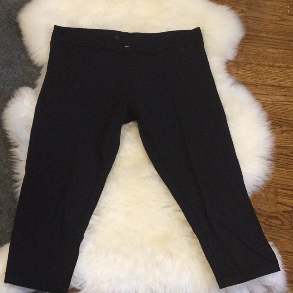 Lululemon 26” cropped leggings size 10